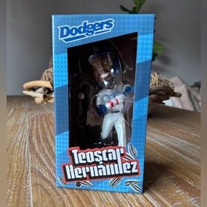 New in box. DODGERS Teoscar Hernandez bobble head.